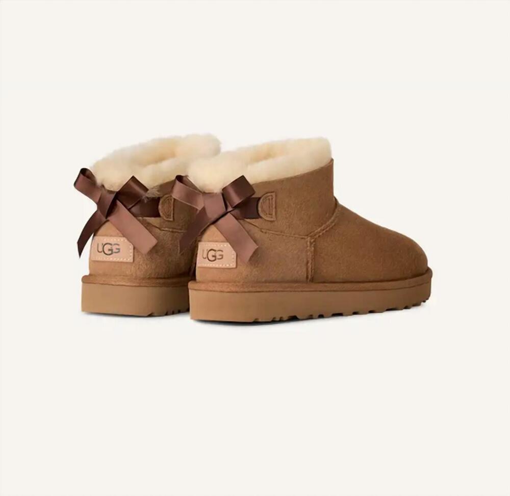 NEW UGG women's ultra mini bailey bow boots in chestnut
